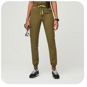 NWT FIGS martini olive jogger small
